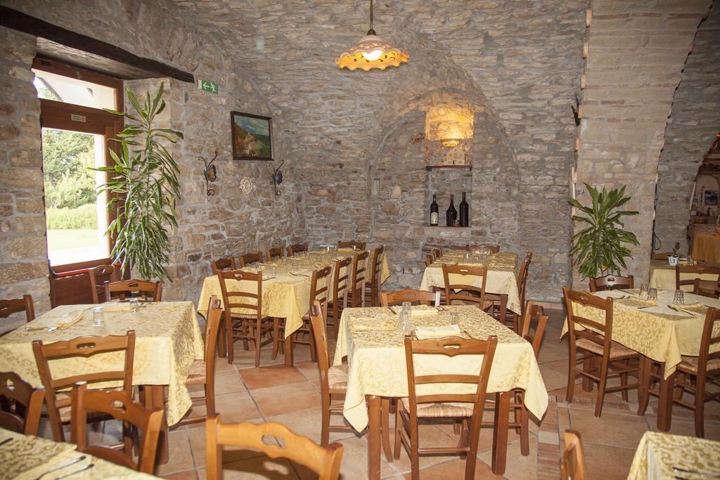 Vila Agriturismo La Vecchia Cascina Di Paolo & Belinda Pietrelcina Exteriér fotografie