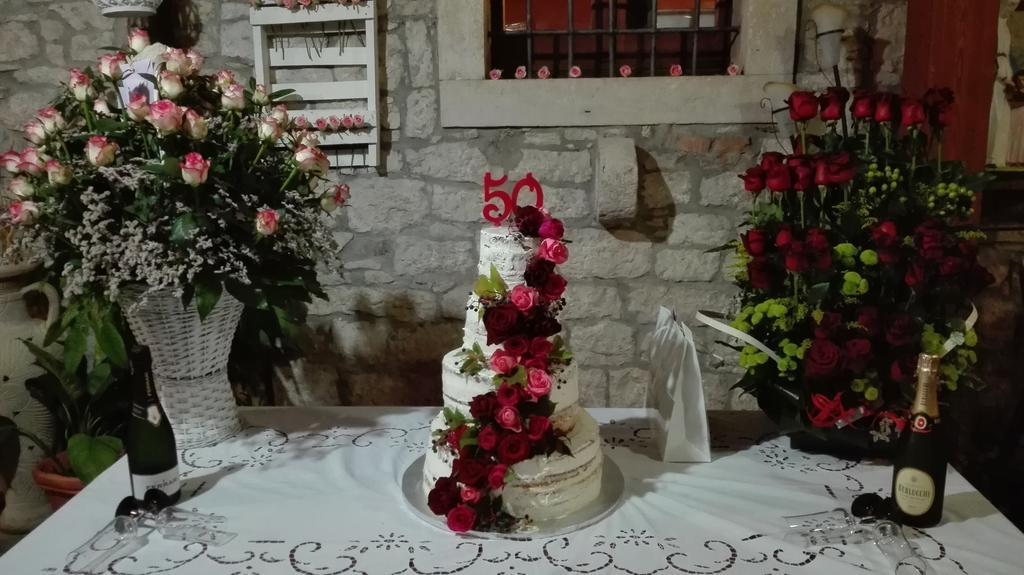 Vila Agriturismo La Vecchia Cascina Di Paolo & Belinda Pietrelcina Exteriér fotografie